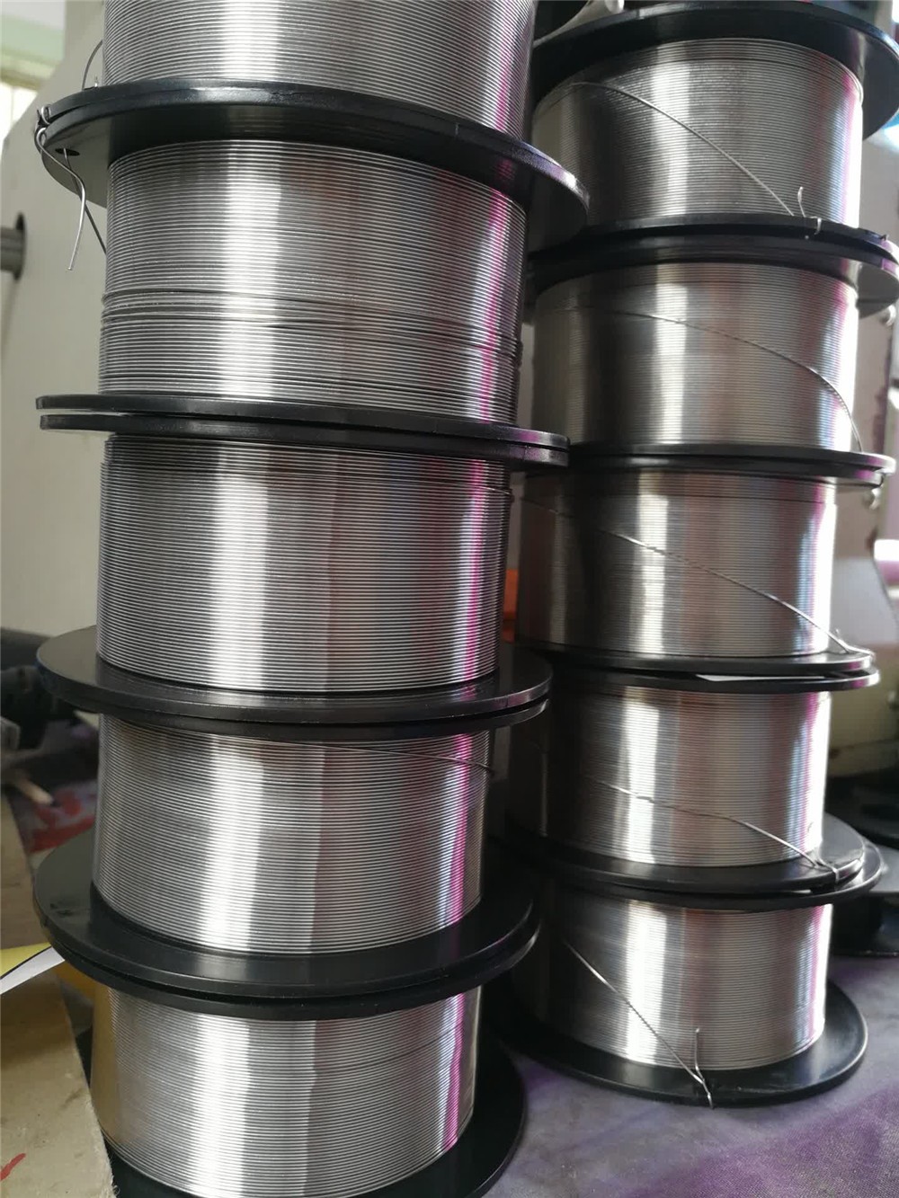 Electronic smoke heating wire